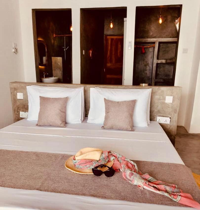 Helwas Zanzibar Beach Hotel Bwejuu Exteriör bild
