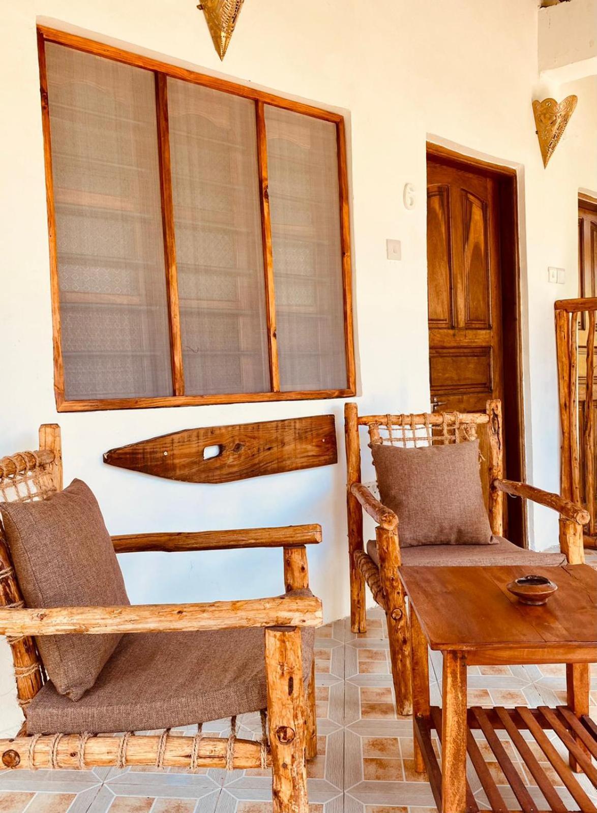 Helwas Zanzibar Beach Hotel Bwejuu Exteriör bild