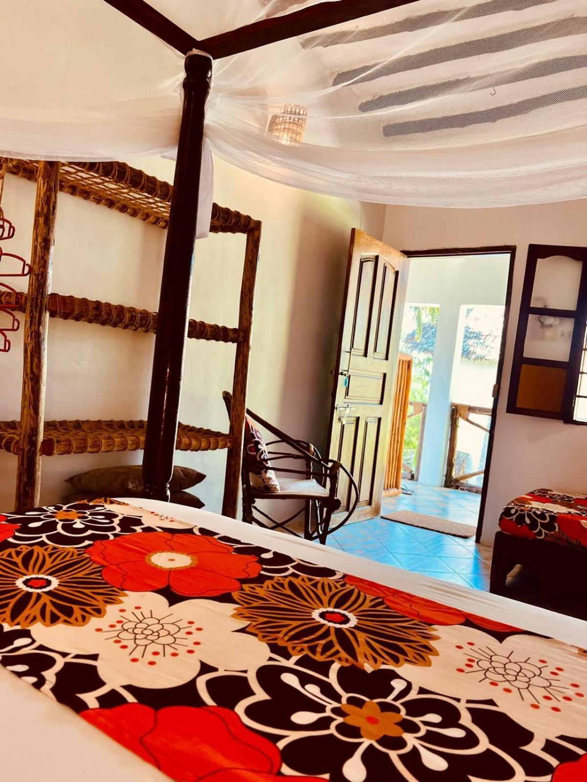 Helwas Zanzibar Beach Hotel Bwejuu Exteriör bild