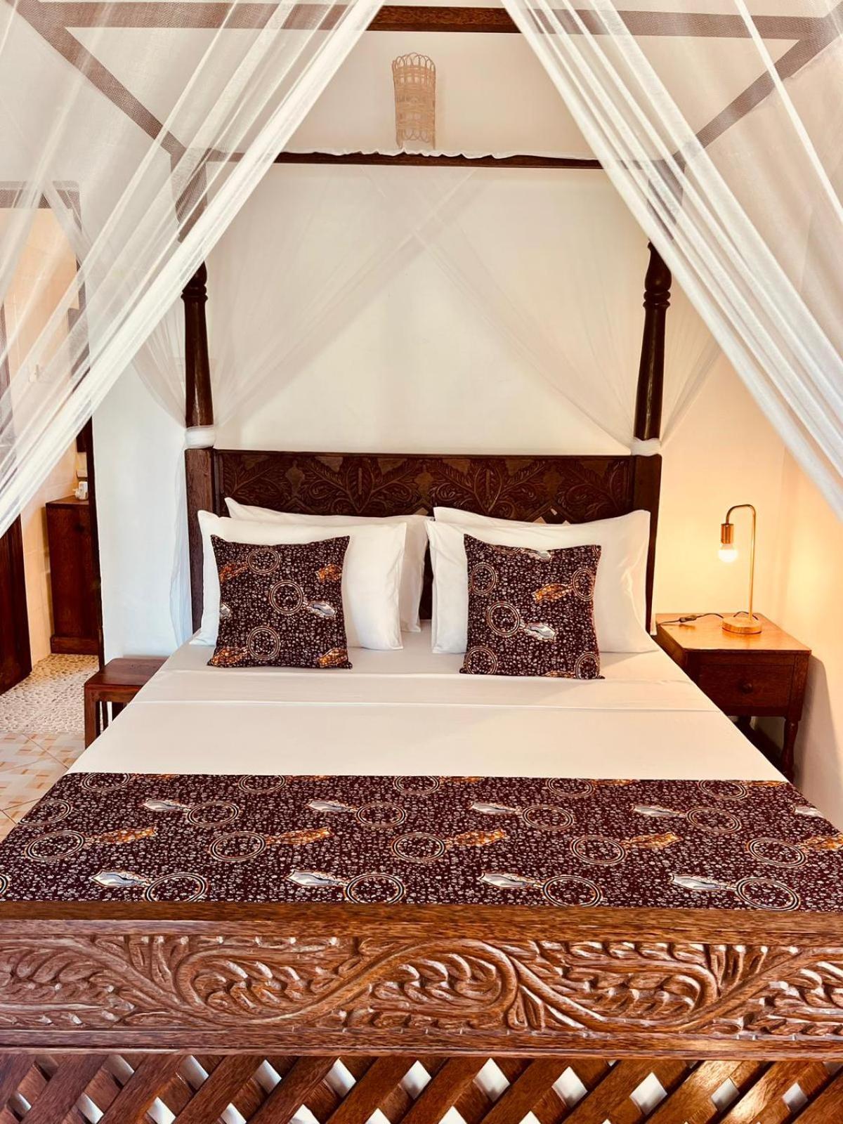 Helwas Zanzibar Beach Hotel Bwejuu Exteriör bild